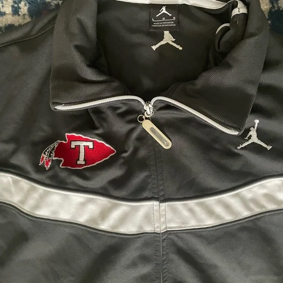 MeAir Jordan Sweater Dark Gray and White Track Jacket - Picture 4 of 11